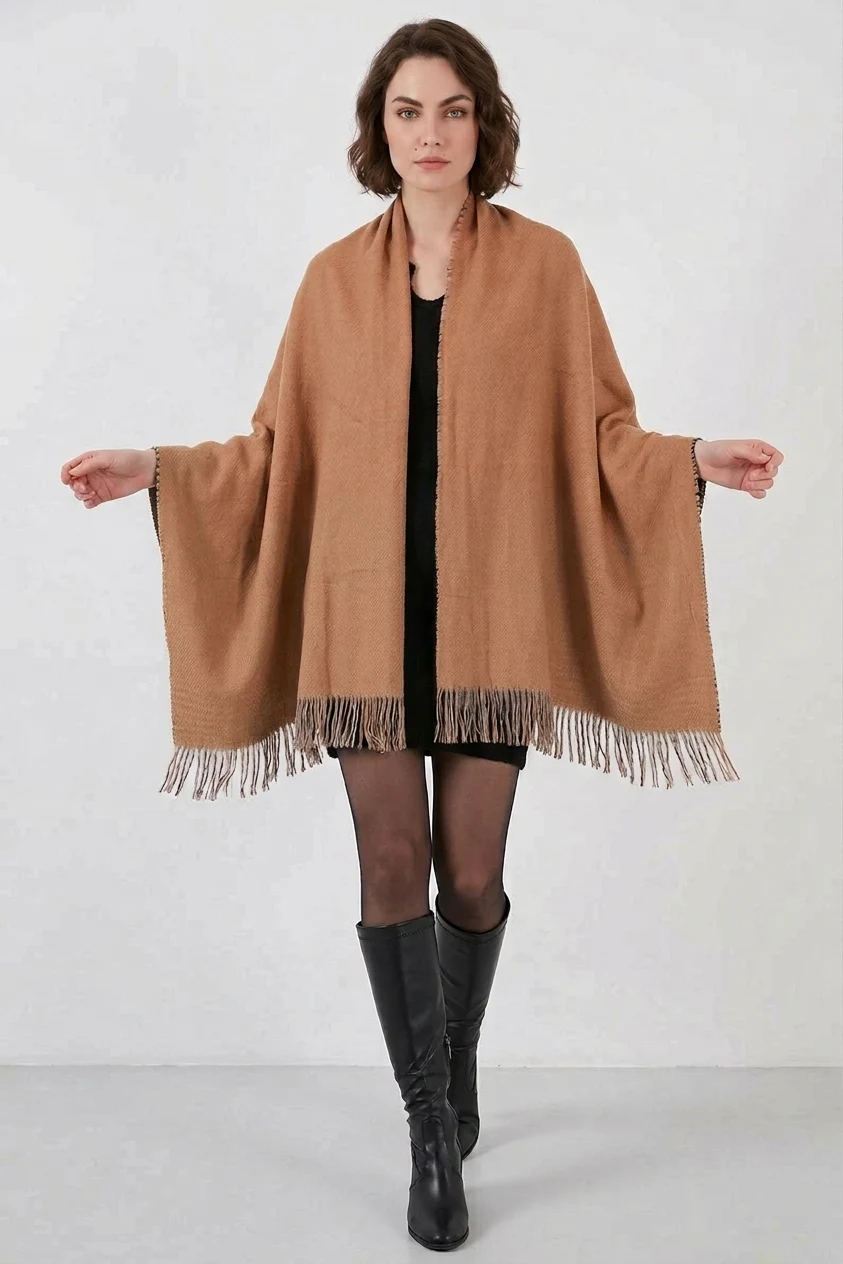  Kadın Kareli Desen Püsküllü Triko Camel Şal 