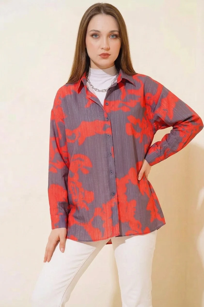  Kadın Basic Oversize Desenli Viskon Kırmızı Gömlek 