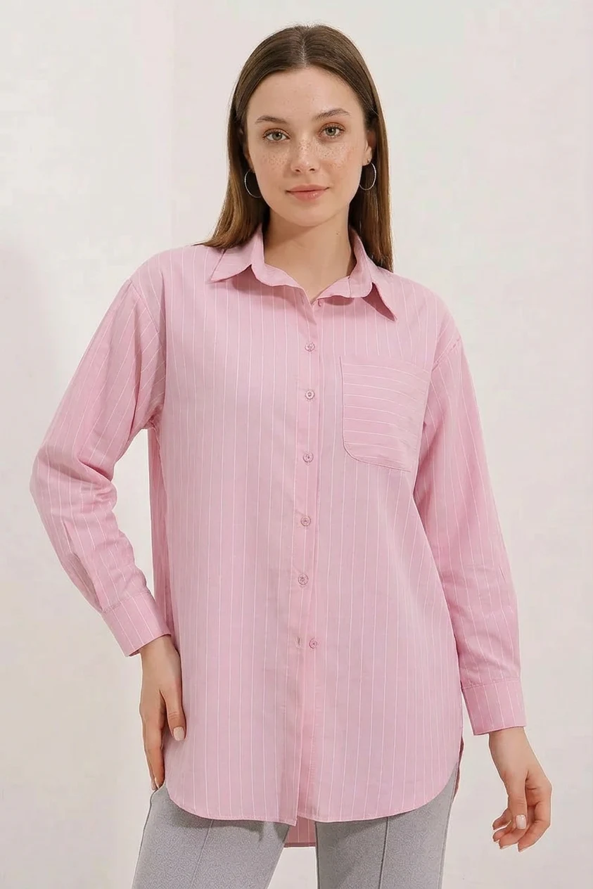  Kadın Oversize Çizgili Pamuklu Pudra Gömlek 