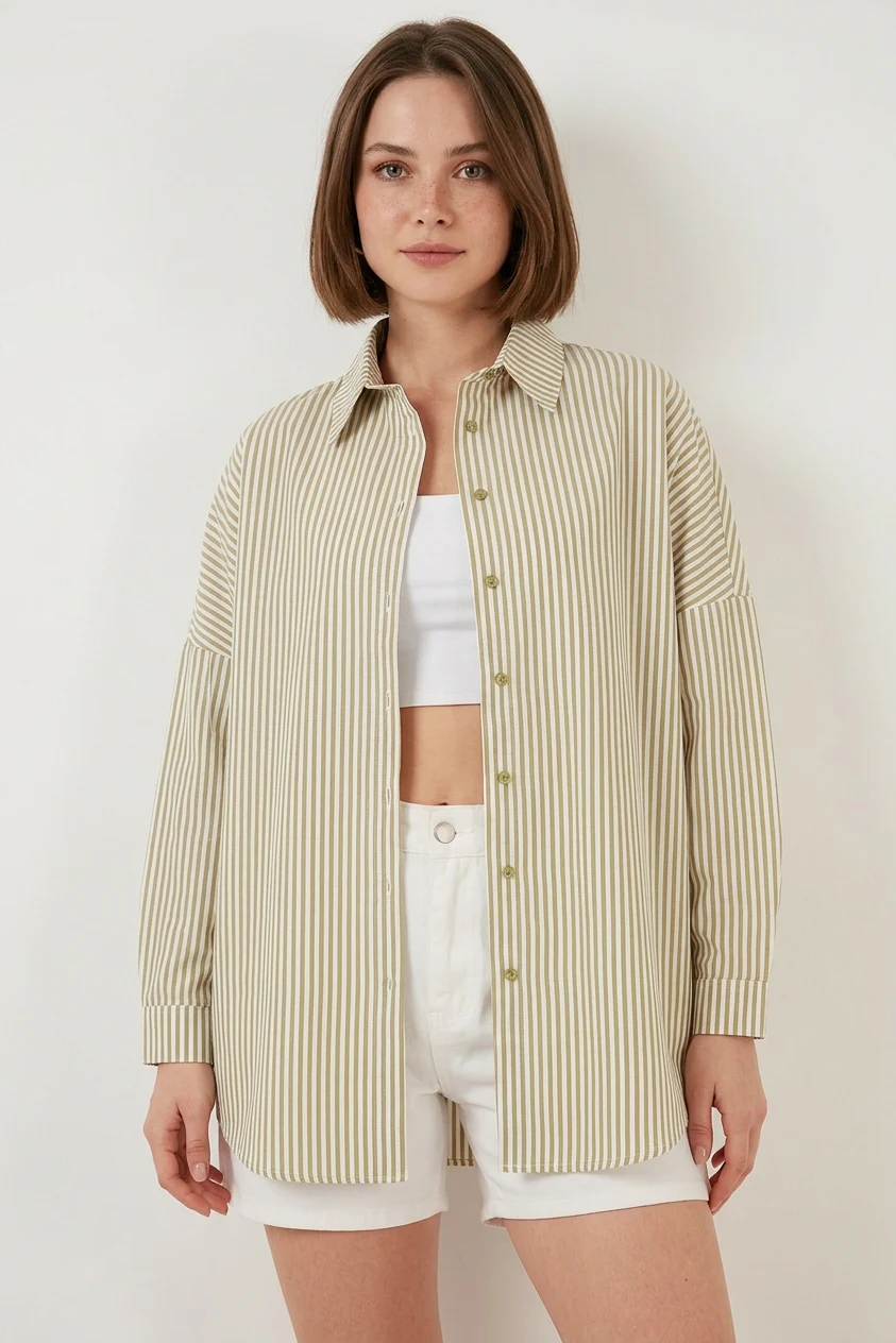  Kadın Oversize Çizgili Pamuklu Çağla Yeşili Gömlek 