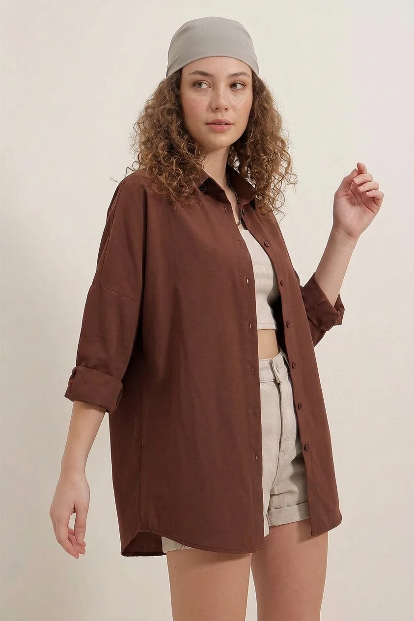  Kadın Oversize Kesim Basic Pamuklu Kahverengi Gömlek 
