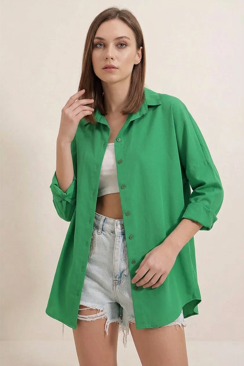  Kadın Oversize Kesim Basic Pamuklu Yeşil Gömlek 