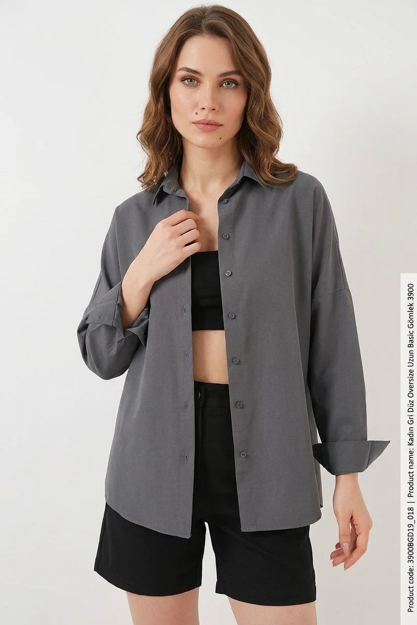  Kadın Oversize Kesim Basic Pamuklu Gri Gömlek 