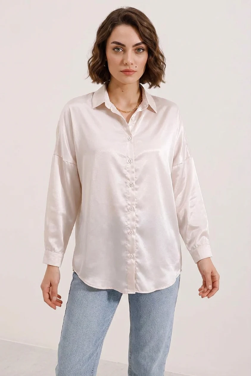  Kadın Oversize Saten Bej Gömlek 