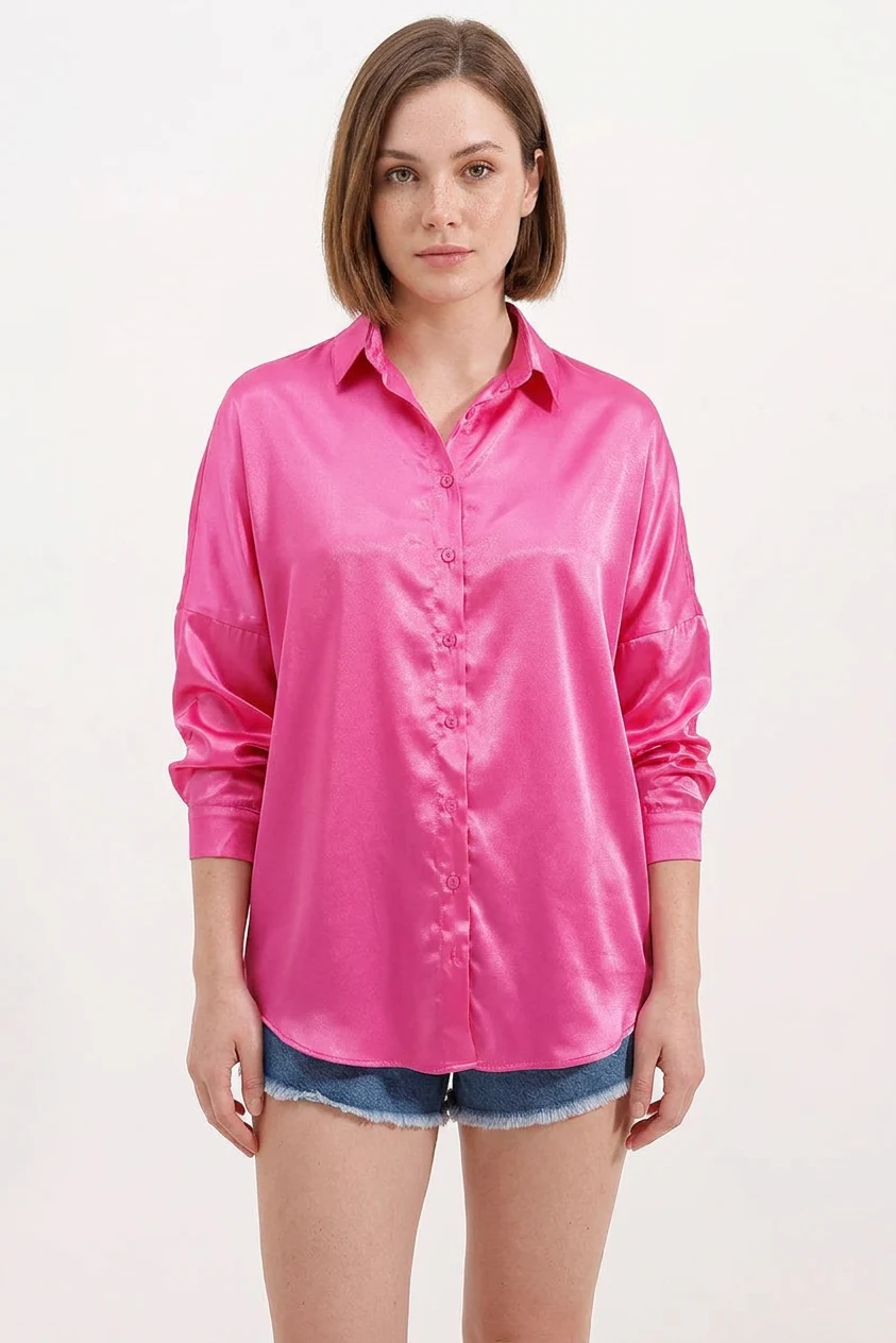  Kadın Oversize Kesim Saten Fuşya Gömlek 