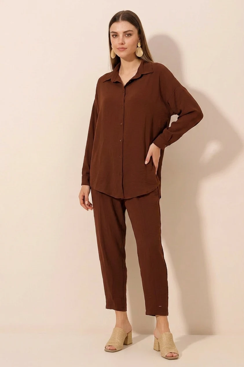  Kadın Gömlek Yaka Oversize Kahverengi İkili Takım 