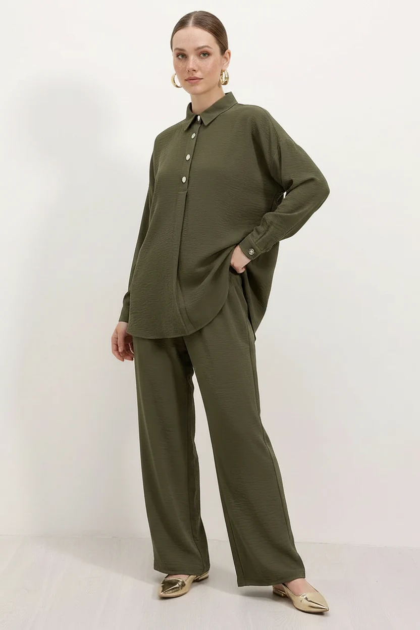  Kadın Oversize Kesim Koyu Haki Takım 