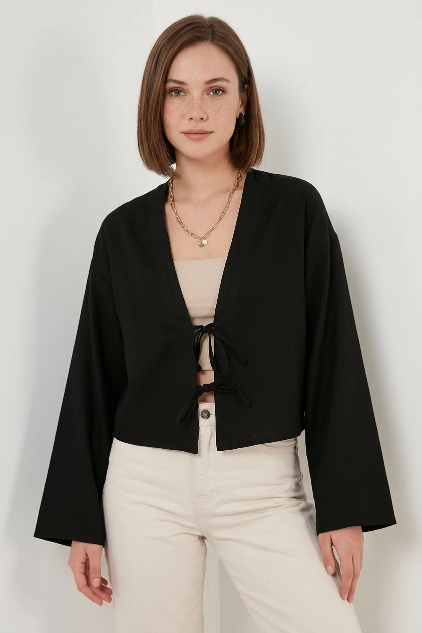  Kadın V Yaka Önü Bağlamalı Keten Siyah Kimono 