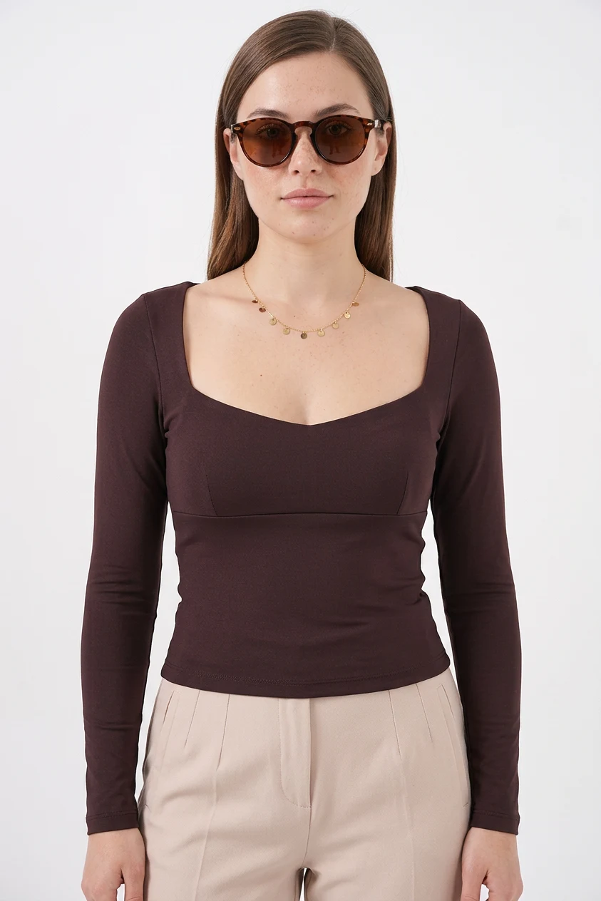  Kadın Kare Yaka Slim Fit Kahverengi Bluz 