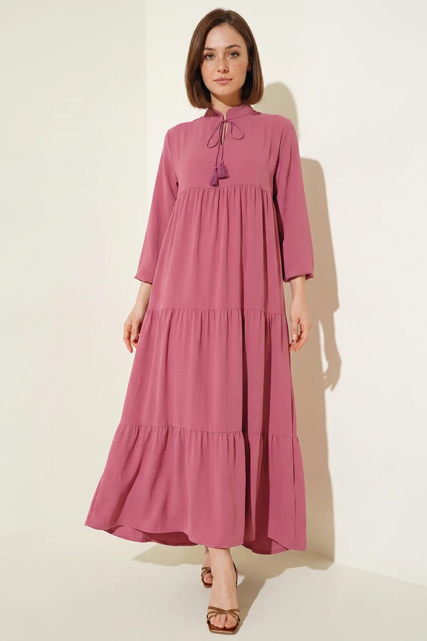  Kadın Bağcıklı Yaka Beli Büzgülü Fırfırlı Viskon Açık Pembe Elbise 